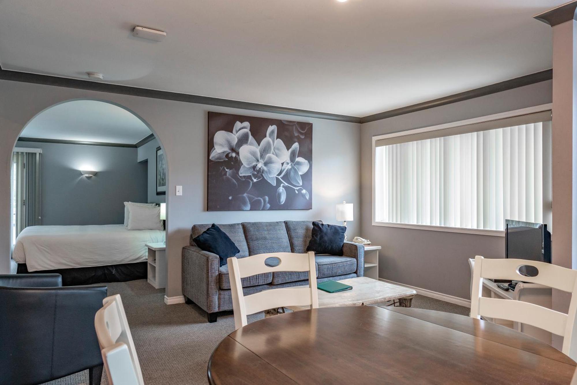 Tiki Shores Inn & Suites Penticton Luaran gambar