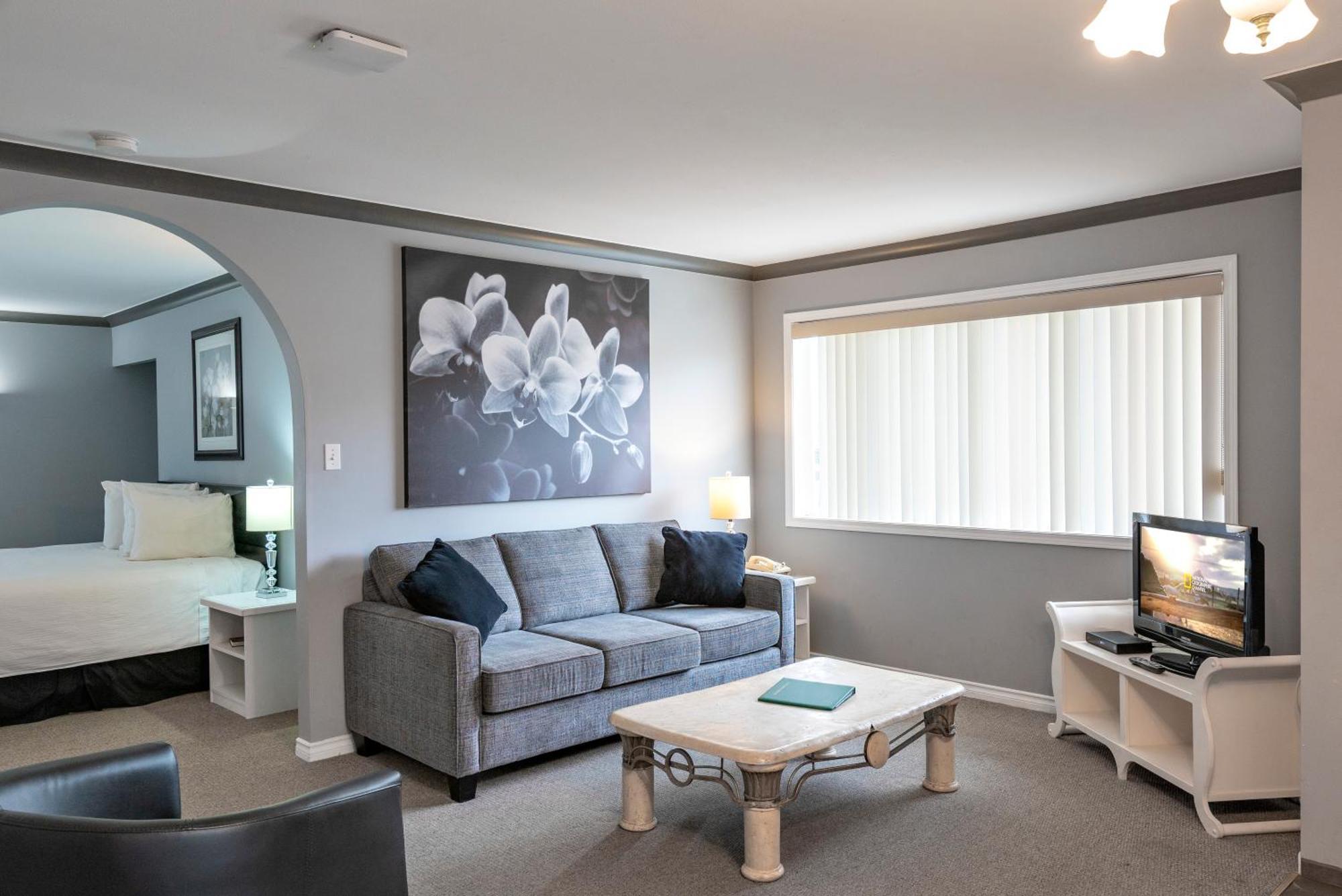 Tiki Shores Inn & Suites Penticton Luaran gambar
