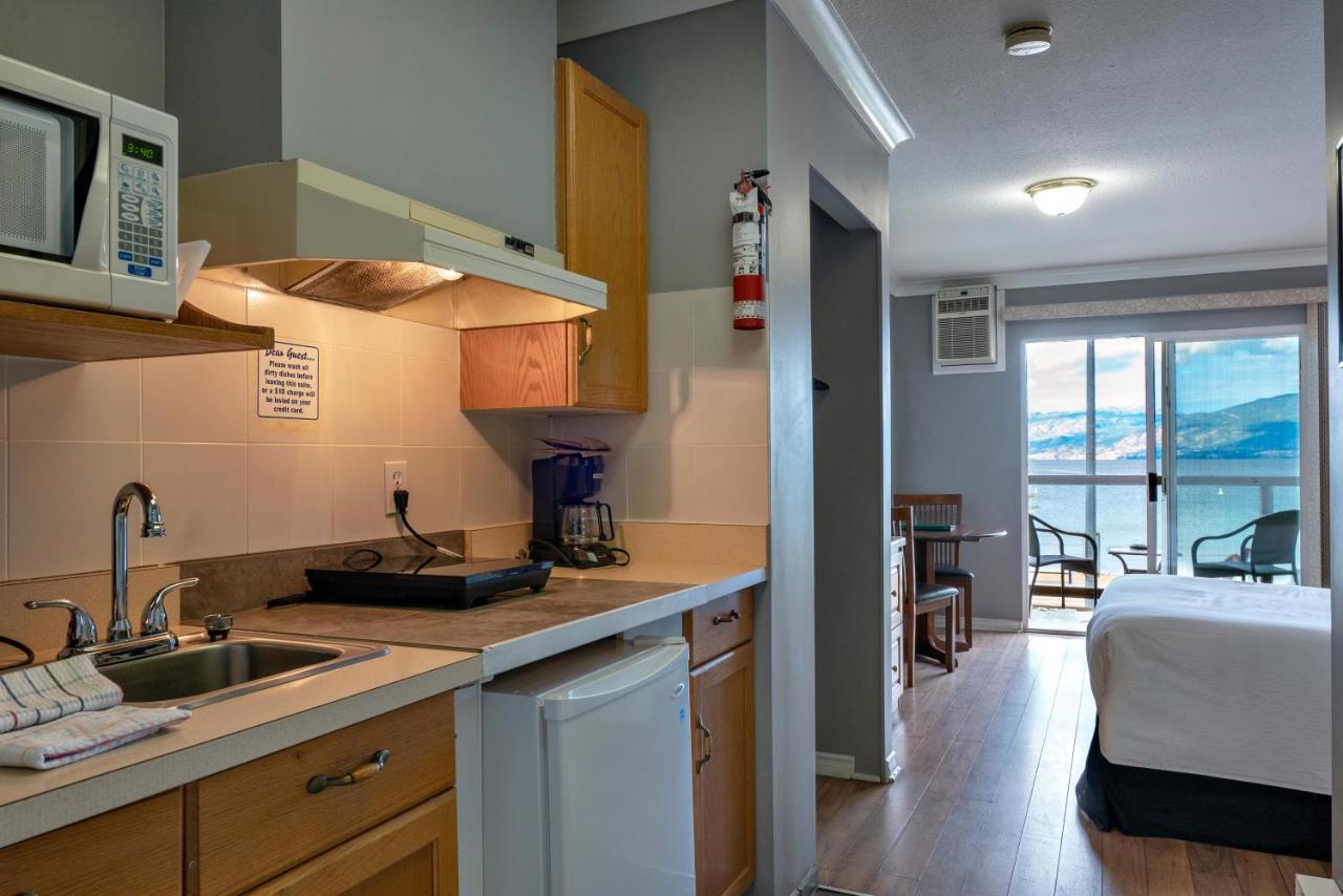 Tiki Shores Inn & Suites Penticton Luaran gambar